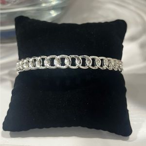 Silver Metal Link Bangle 8”Diameter RP13